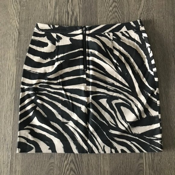 Zebra Print Mini - Picture 5 of 5